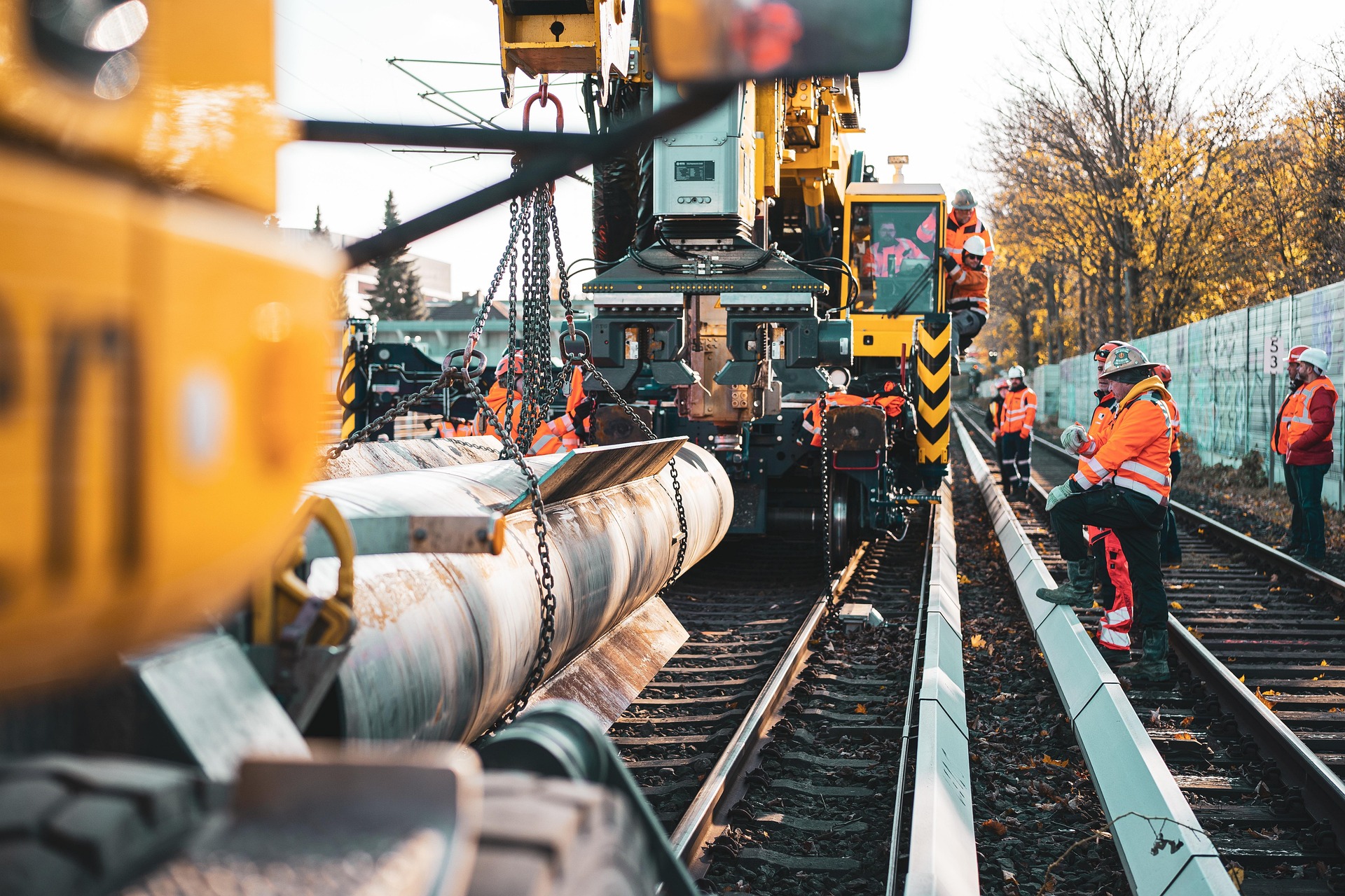 Importação de Insumos e Equipamentos para Construção Ferroviária: A Chave da Competitividade